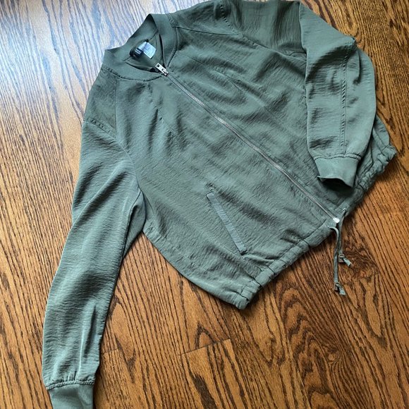 H&M Satin Bomber Jacket - Picture 4 of 4